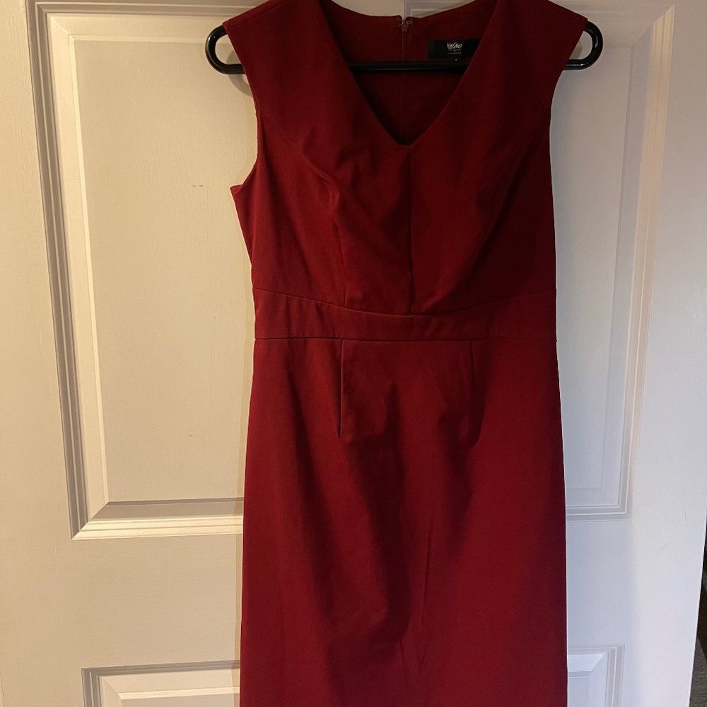 Red work fitted dress size 4